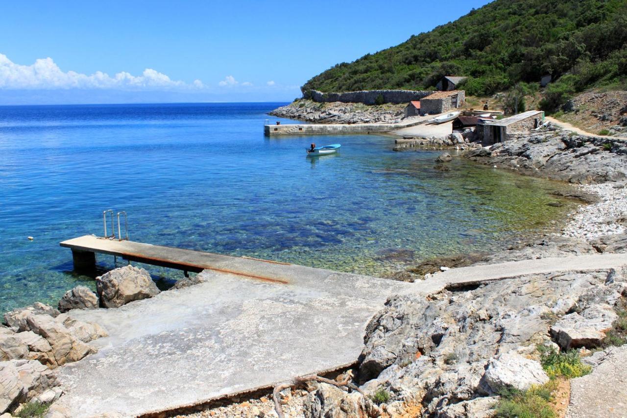 Apartments And Rooms With Parking Space Cunski, Losinj - 2498 외부 사진
