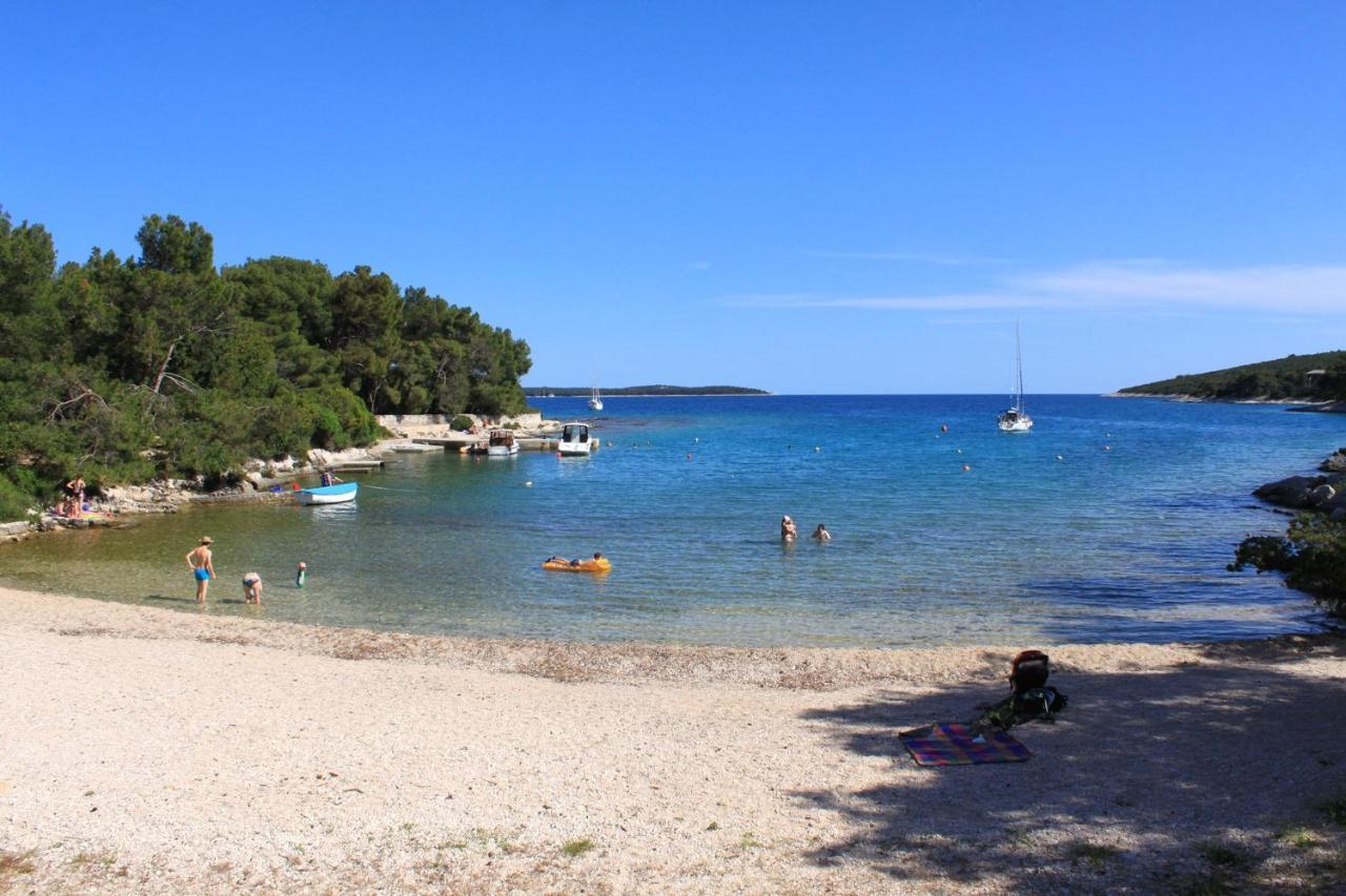 Apartments And Rooms With Parking Space Cunski, Losinj - 2498 외부 사진